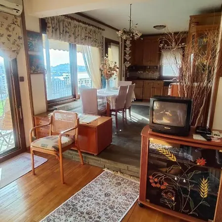 Apartment Poly's House Kavala