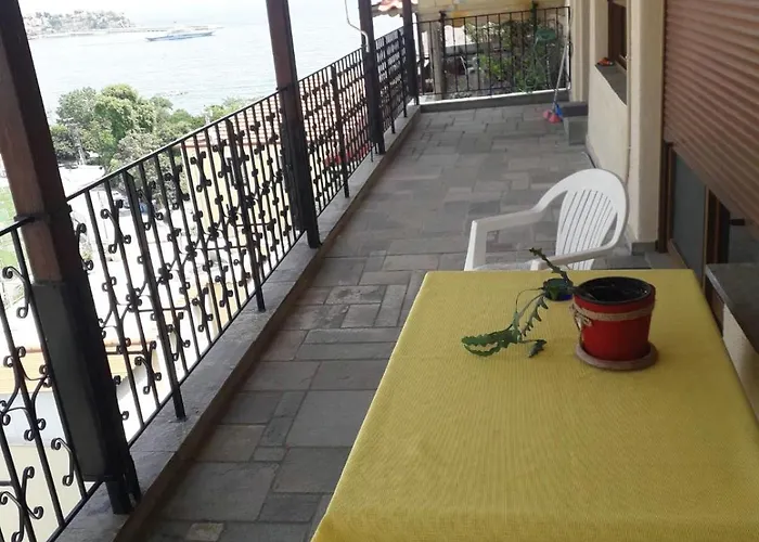 Poly's House Апартаменты *